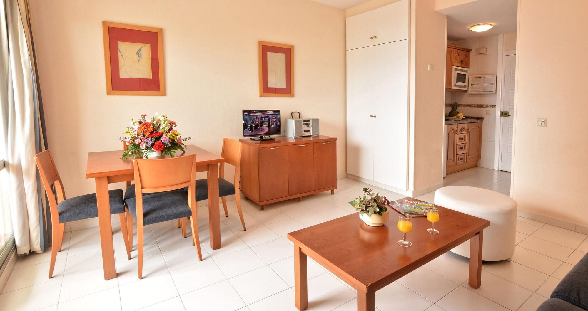 בנאלמדנה Clc Benal Beach Aparthotel מראה חיצוני תמונה