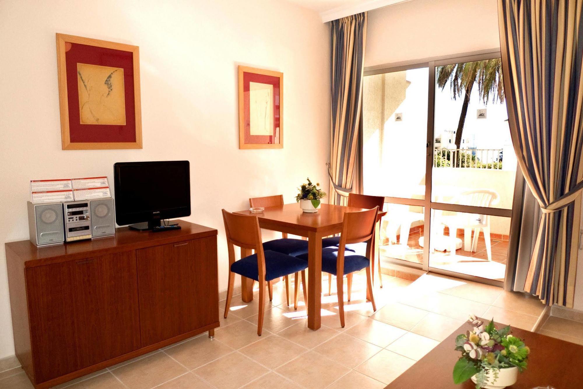 בנאלמדנה Clc Benal Beach Aparthotel מראה חיצוני תמונה