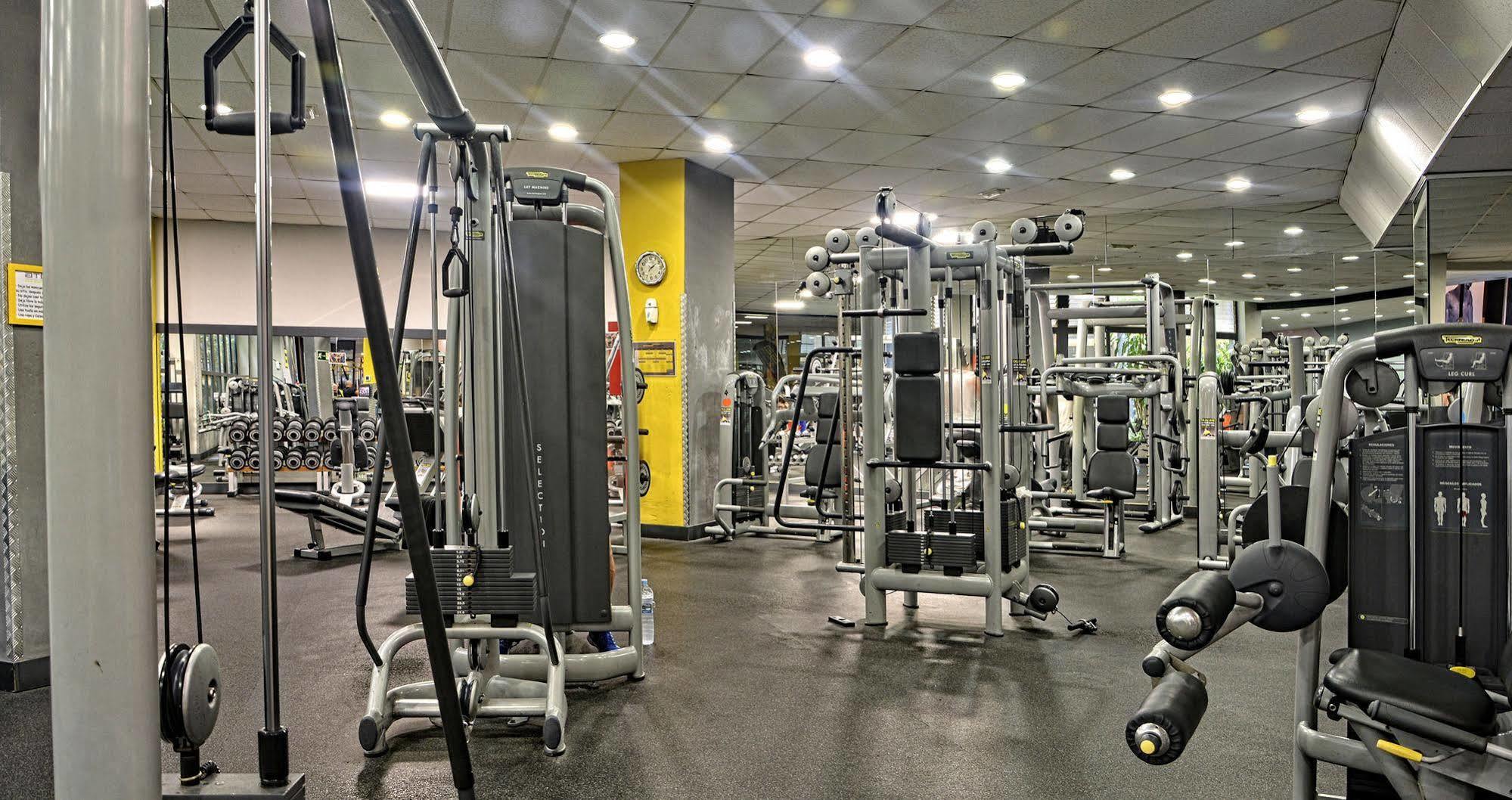 בנאלמדנה Clc Benal Beach Aparthotel מראה חיצוני תמונה