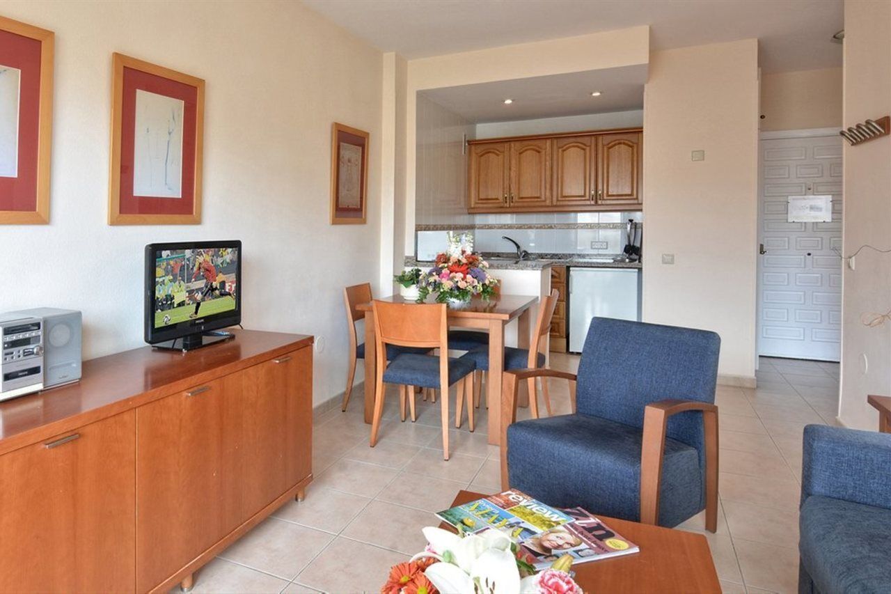 בנאלמדנה Clc Benal Beach Aparthotel מראה חיצוני תמונה