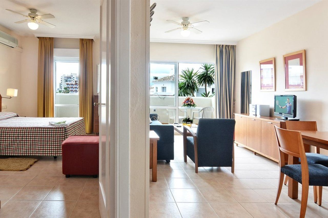 בנאלמדנה Clc Benal Beach Aparthotel מראה חיצוני תמונה